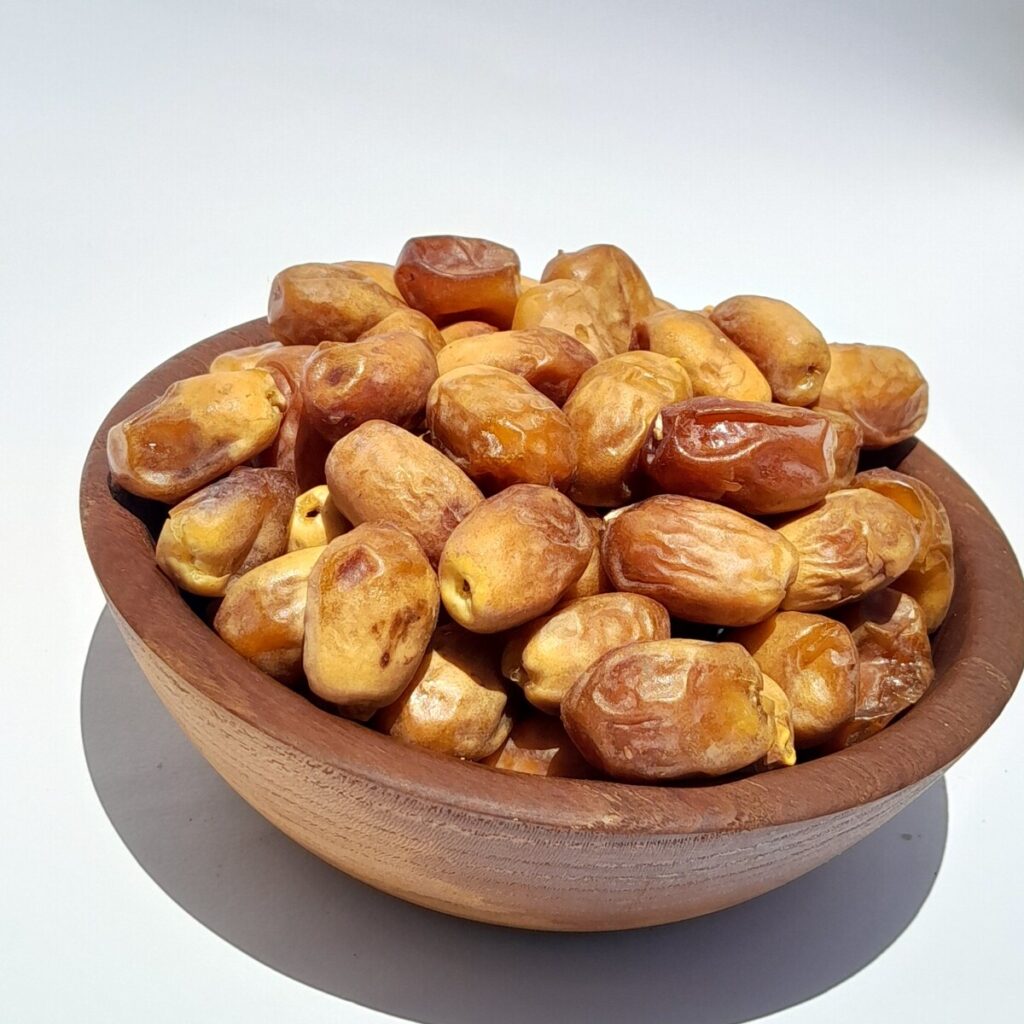 خرما زاهدی